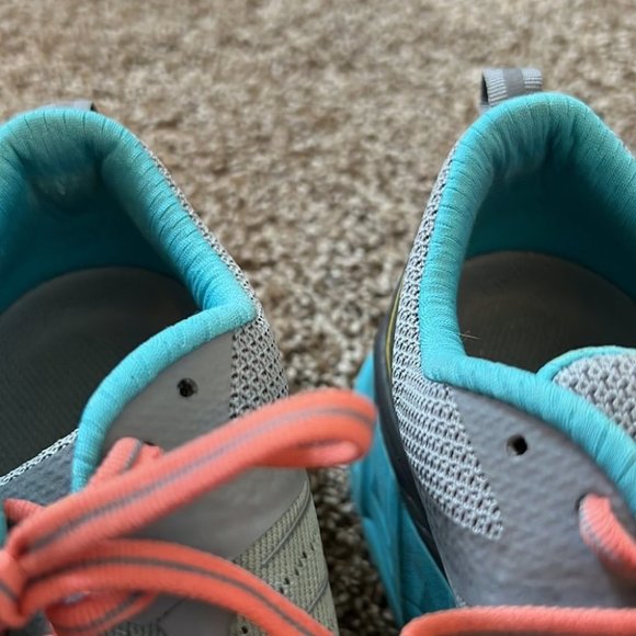 Hoka One One Size 8 Blue Grey - Picture 2 of 5